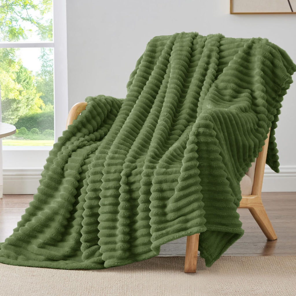 BEDELITE Ribbed Fleece Throw Blanket for Couch, Cream, 50"x60"
